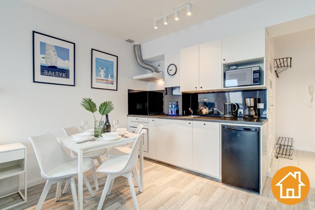Apartament Debina Z Miejscem Parkingowym Świnoujście  Eksteriør billede