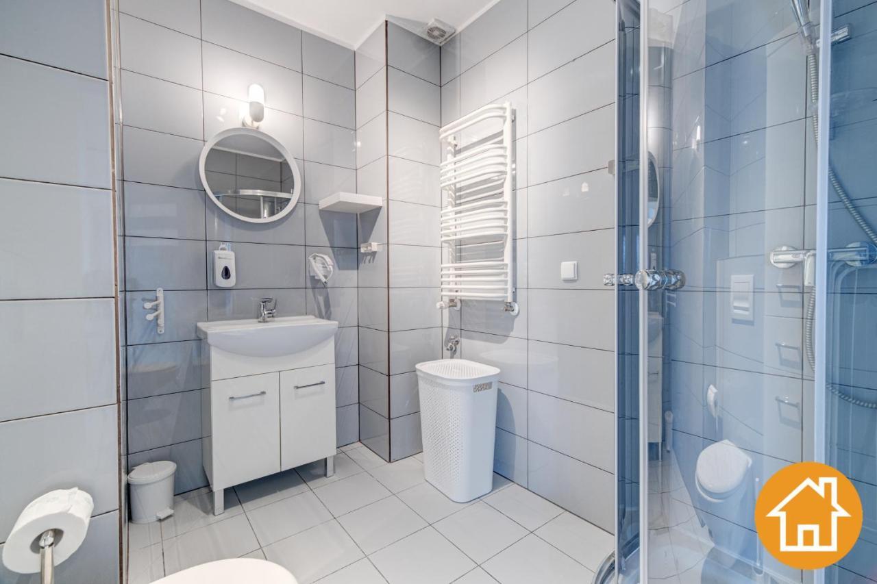 Apartament Debina Z Miejscem Parkingowym Świnoujście  Eksteriør billede